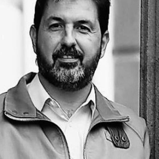 Christian Santana Hernández - Escritor