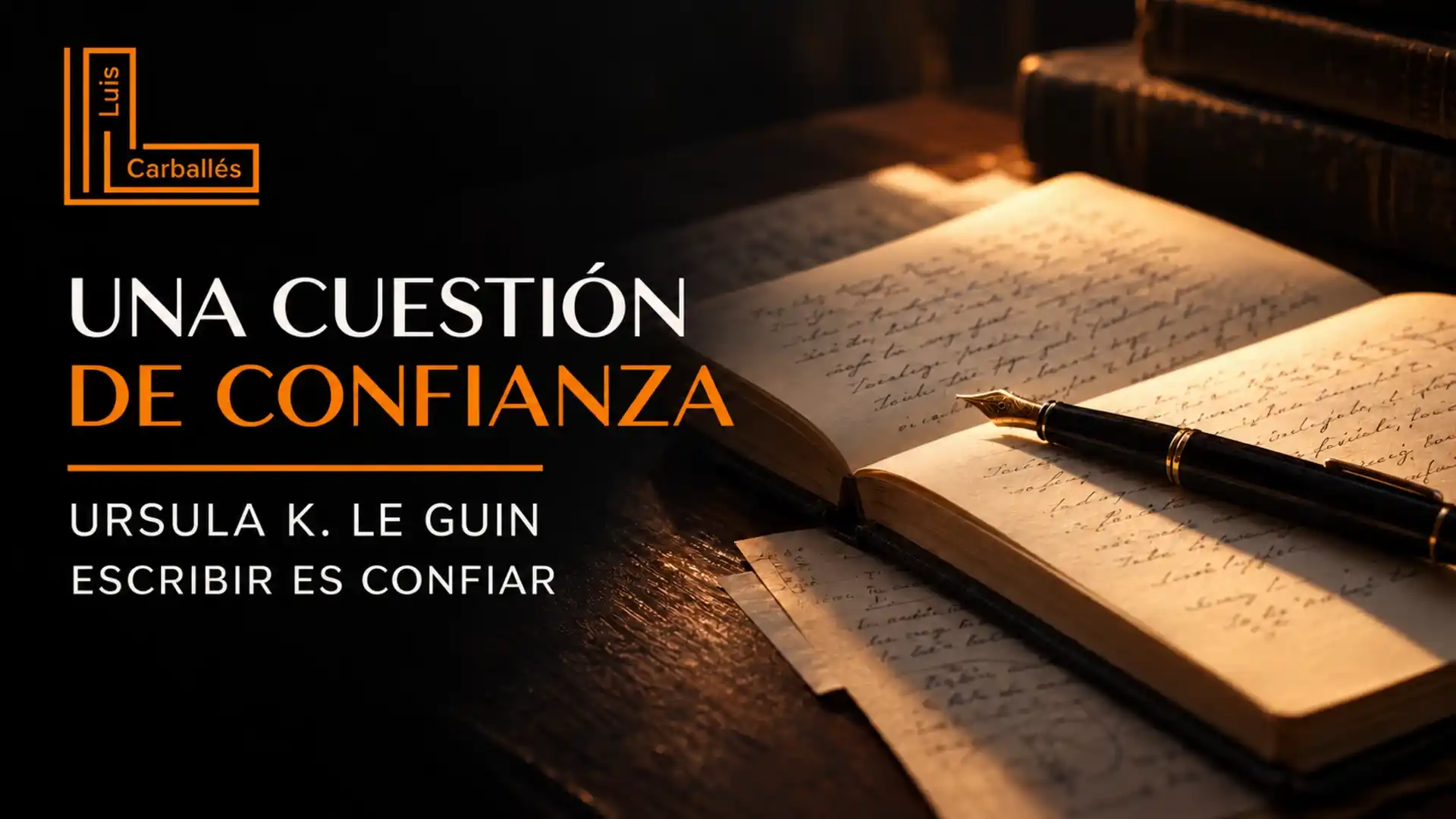 Portada de Una cuestión de confianza de Ursula K. Le Guin, con un manuscrito abierto y una pluma.